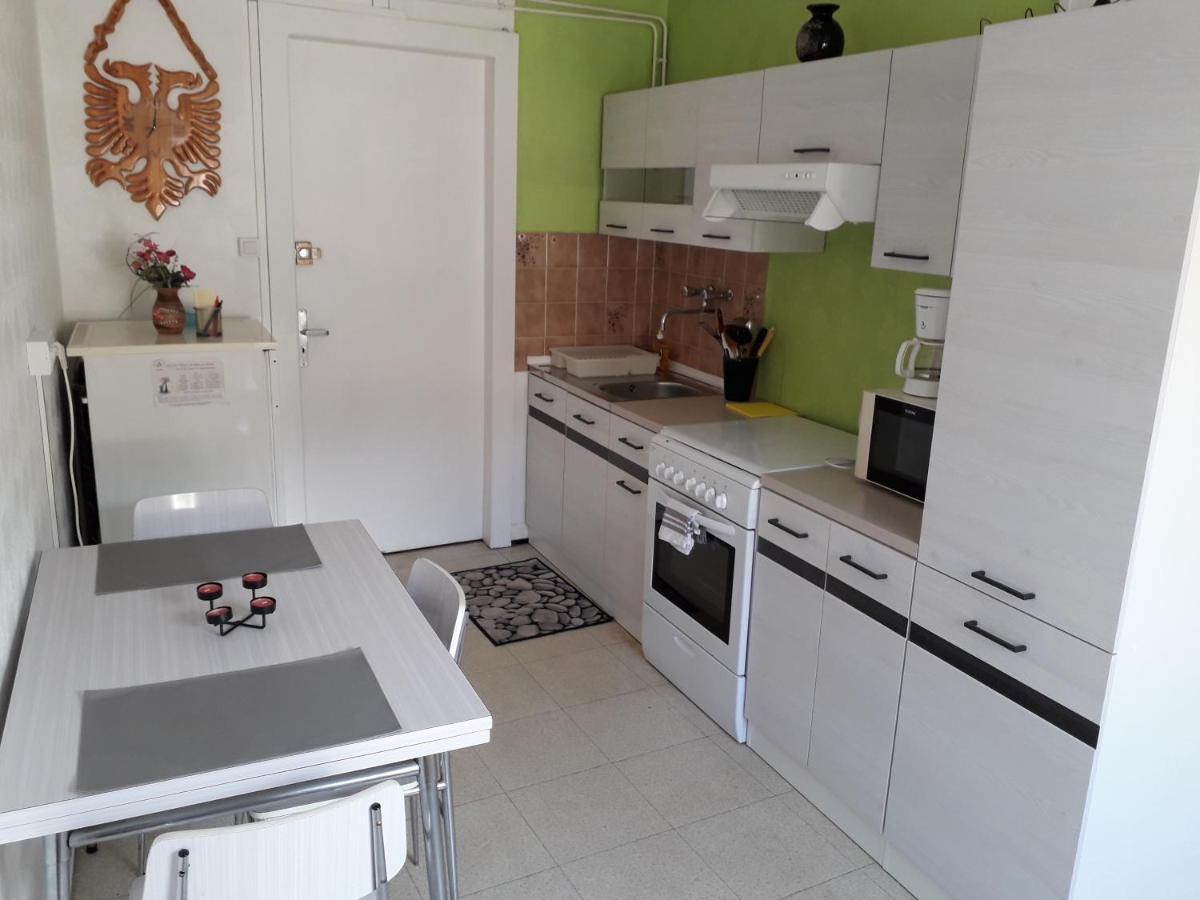 Meubles Hg Bains-Les-Bains 아파트 외부 사진